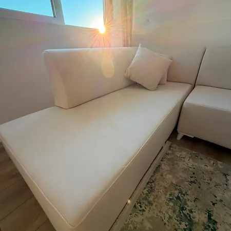 Bora Apartment *